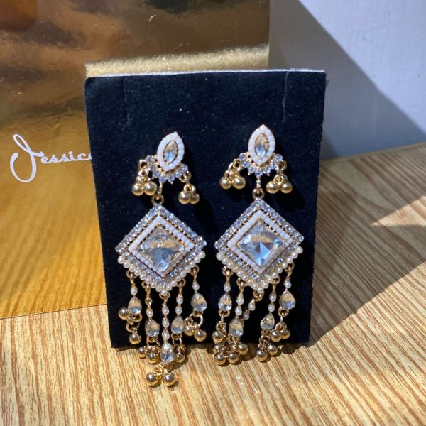 Luxury White Crystal Tassel Earrings for Women - Image 2
