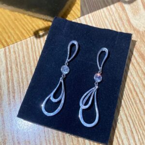 Elegant Silver Teardrop Dangle Earrings