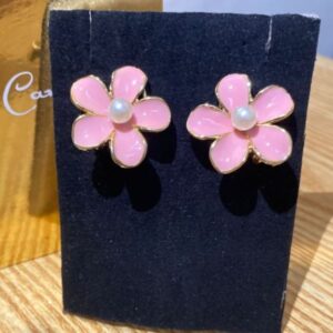 Cute Pink Floral Pearl Stud Earrings