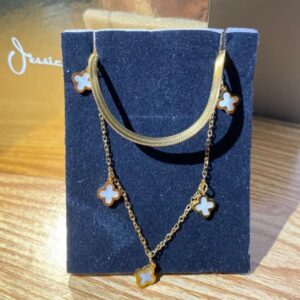 Elegant Clover Charm Layered Necklace – Gold Tone Double Layer Necklace