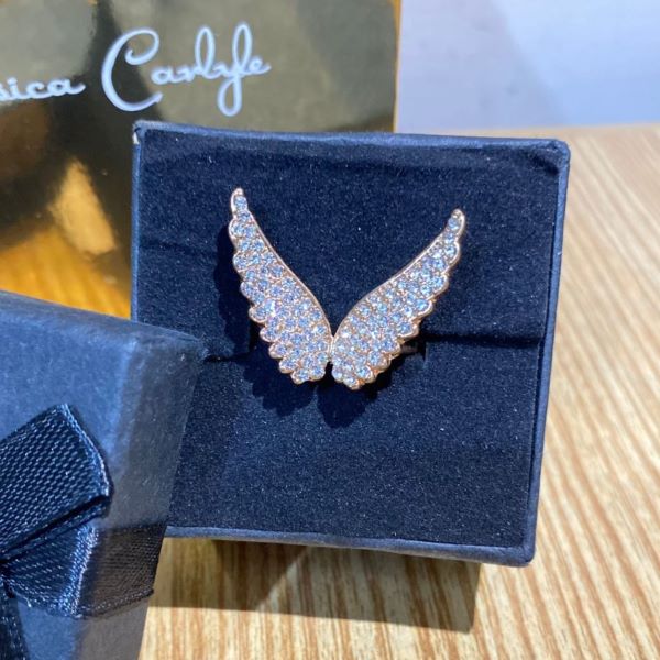 Elegant Angel Wings Silver Crystal Ring – Rose Gold Tone
