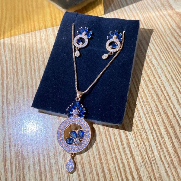Royal Blue Floral Crystal Jewelry Set – Rose Gold Tone Necklace & Earrings Set - Image 2